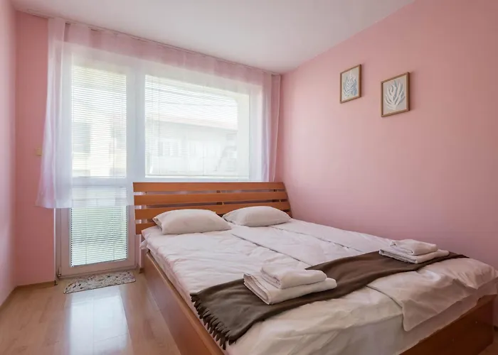 Apartament Edelweiss With Free Garage Varna