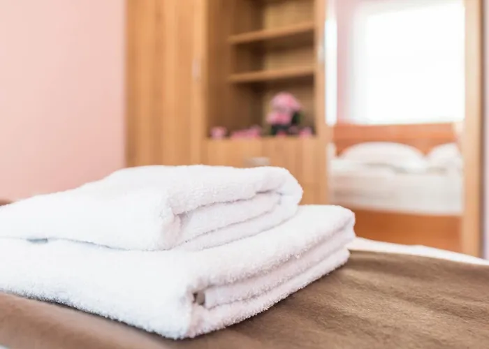 Edelweiss With Free Garage Daire