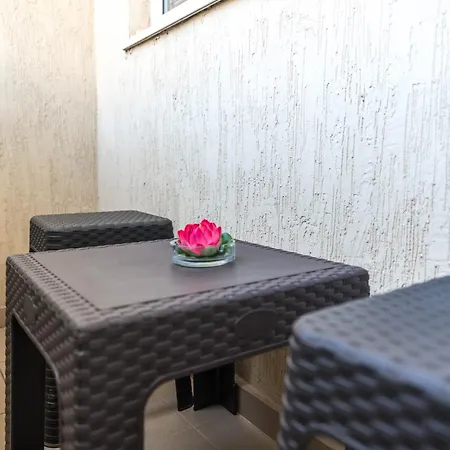 Edelweiss With Free Garage Lejlighed Varna