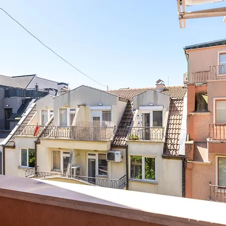 Edelweiss With Free Garage Lejlighed Varna